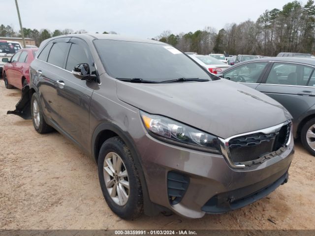 KIA SORENTO 2019 5xypg4a56kg559397