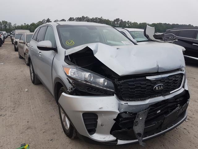 KIA SORENTO LX 2019 5xypg4a56kg559612