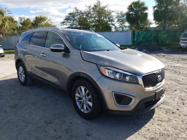 KIA SORENTO LX 2017 5xypg4a57hg209737