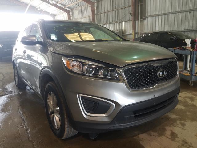 KIA SORENTO LX 2017 5xypg4a57hg216428