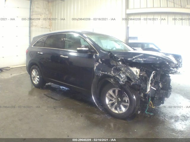 KIA SORENTO 2017 5xypg4a57hg233634