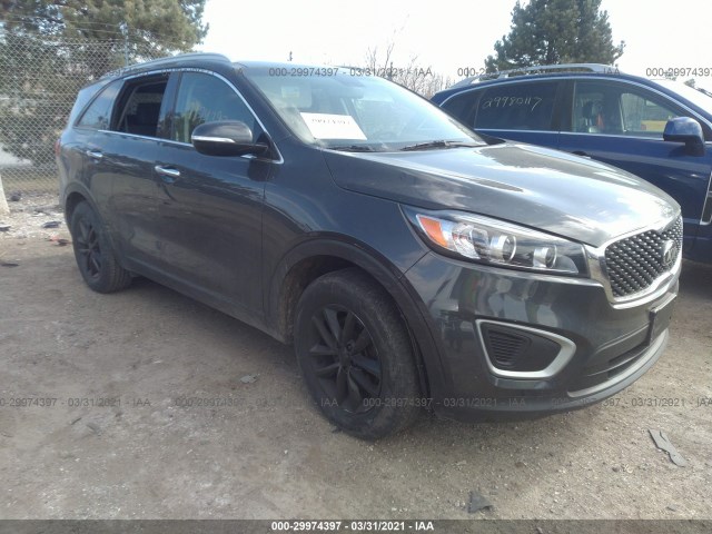 KIA SORENTO 2018 5xypg4a57jg357215