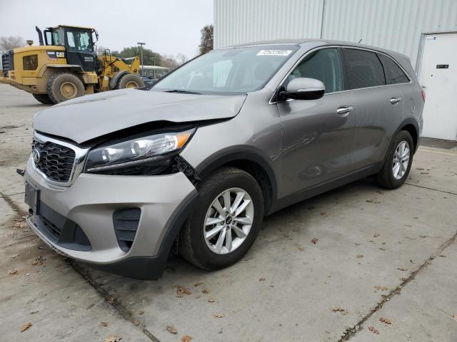 KIA SORENTO LX 2019 5xypg4a57kg462046