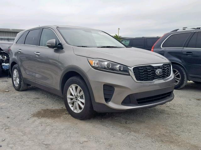 KIA SORENTO 2019 5xypg4a57kg490932