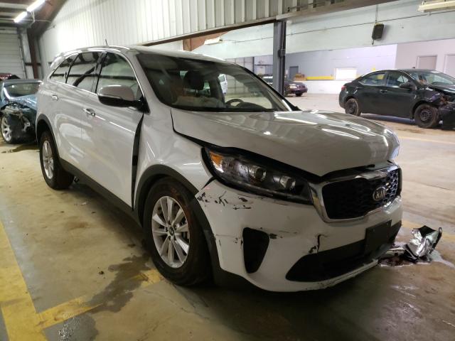 KIA SORENTO LX 2019 5xypg4a57kg561823