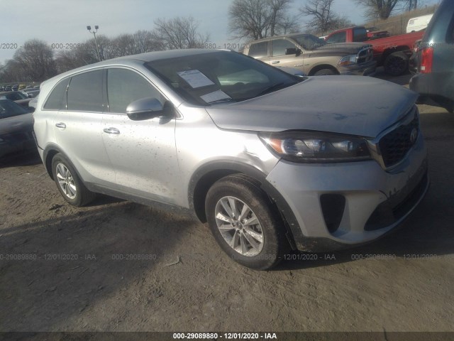 KIA SORENTO 2019 5xypg4a59kg483433