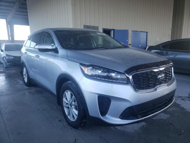 KIA SORENTO LX 2019 5xypg4a59kg492648