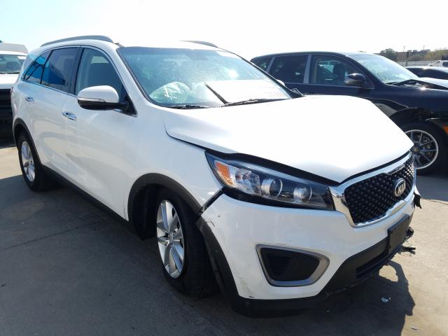 KIA SORENTO LX 2016 5xypg4a5xgg003245