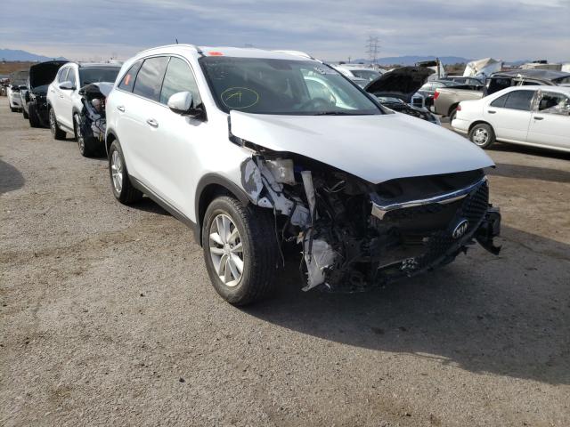 KIA SORENTO LX 2017 5xypg4a5xhg209585