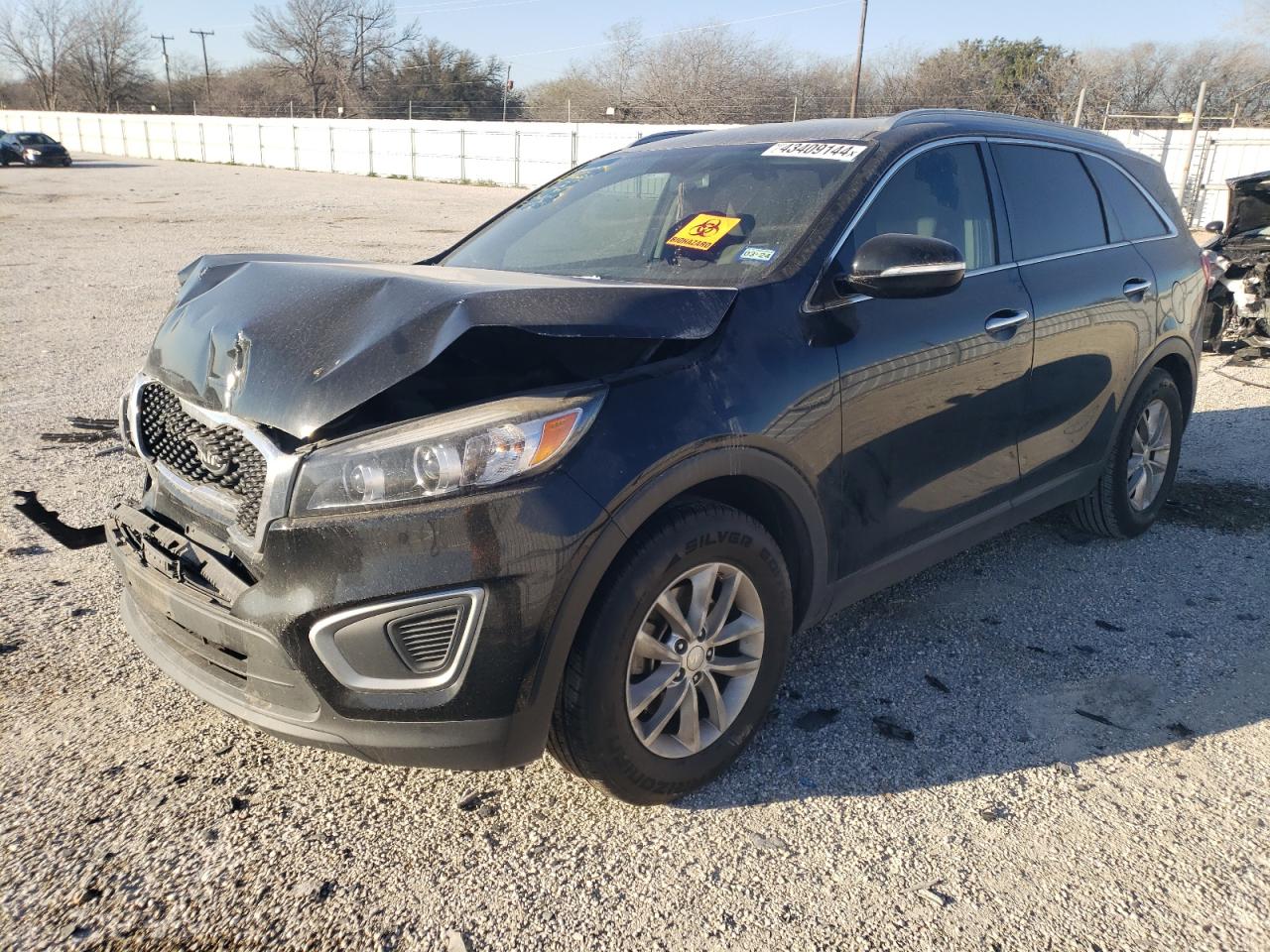 KIA SORENTO 2017 5xypg4a5xhg305717