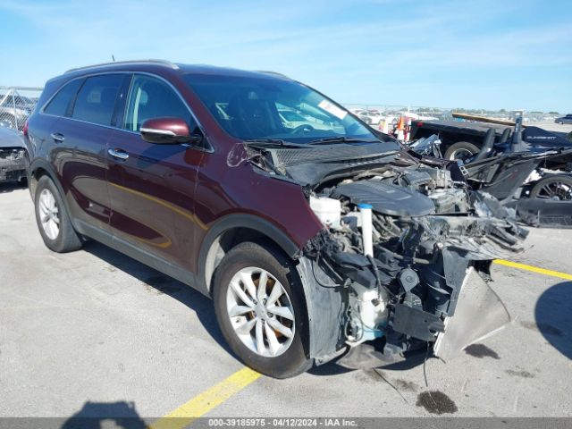 KIA SORENTO 2018 5xypg4a5xjg352686