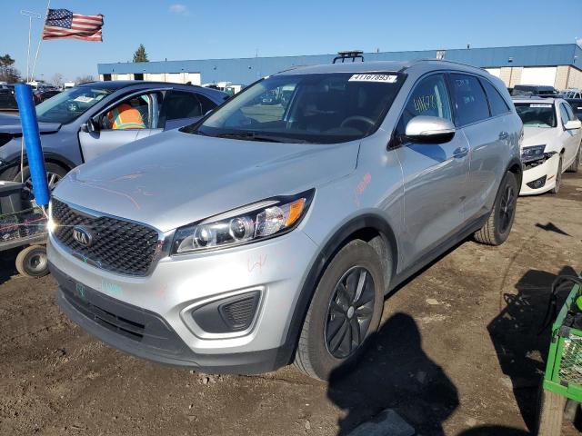 KIA SORENTO LX 2018 5xypg4a5xjg390175