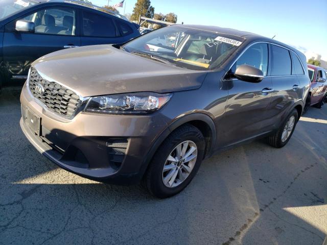 KIA SORENTO LX 2019 5xypg4a5xkg525821