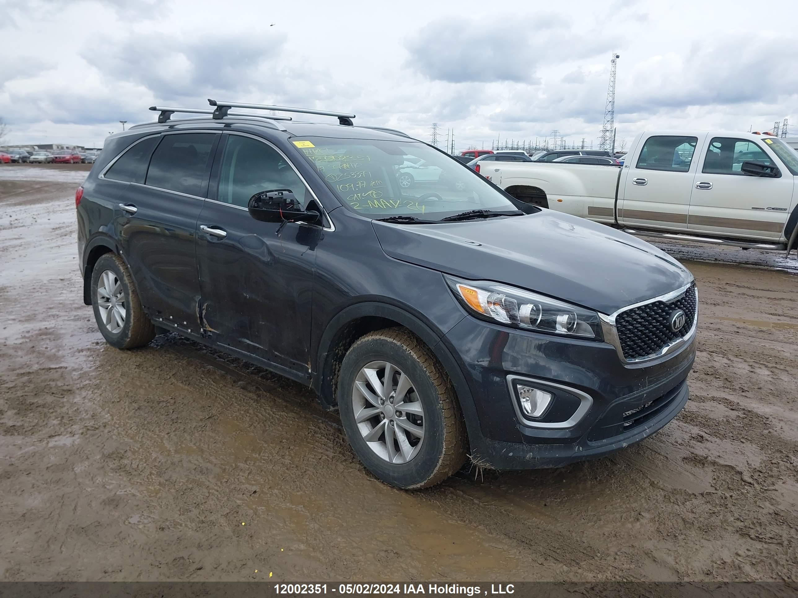 KIA SORENTO 2017 5xypgda10hg253379