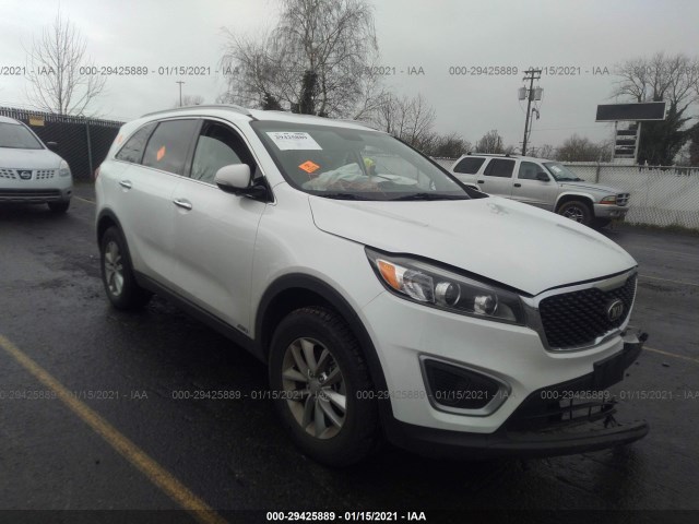 KIA SORENTO 2016 5xypgda30gg050105