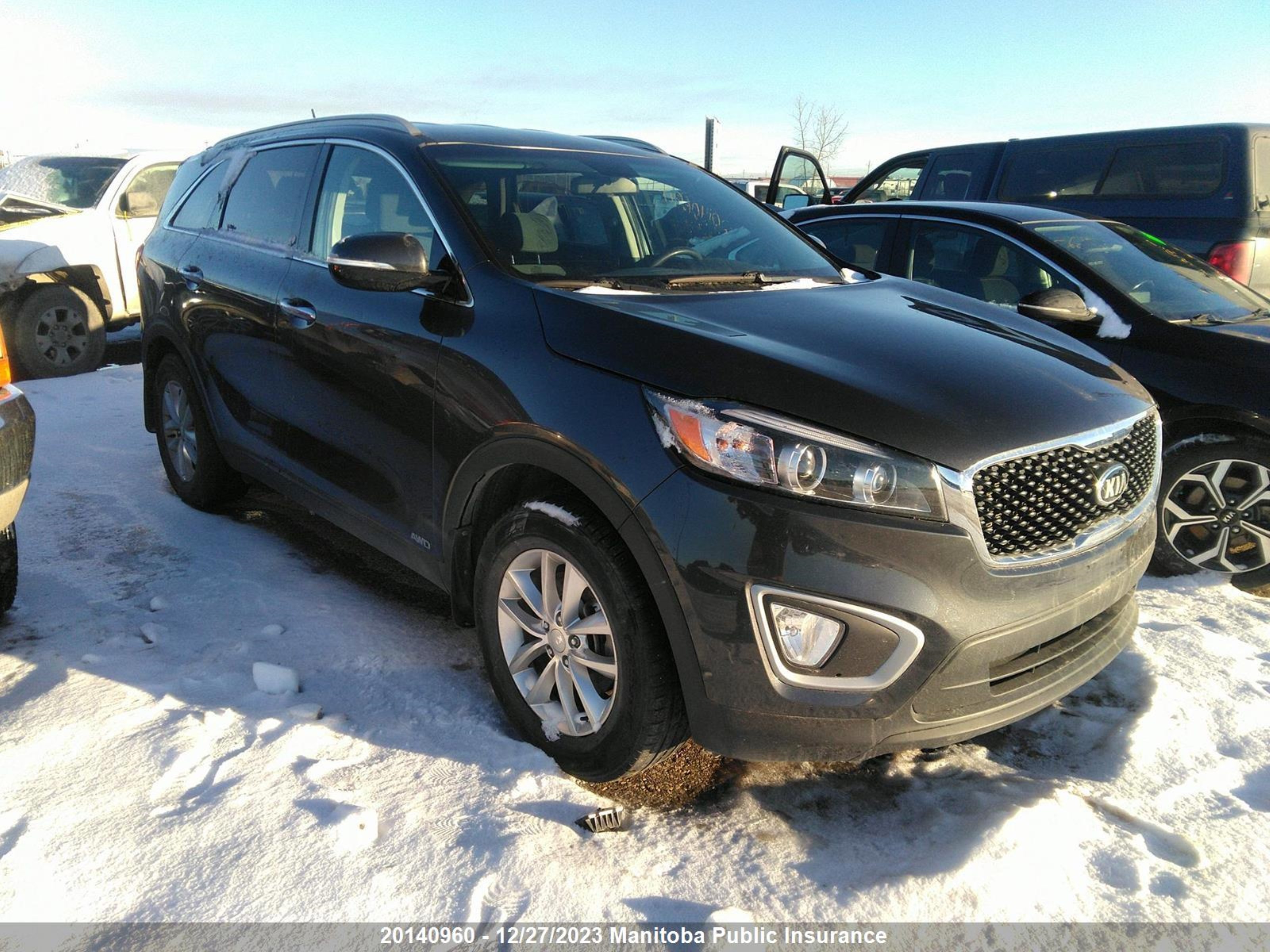 KIA SORENTO 2017 5xypgda30hg211599