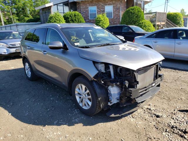 KIA SORENTO LX 2017 5xypgda30hg328910