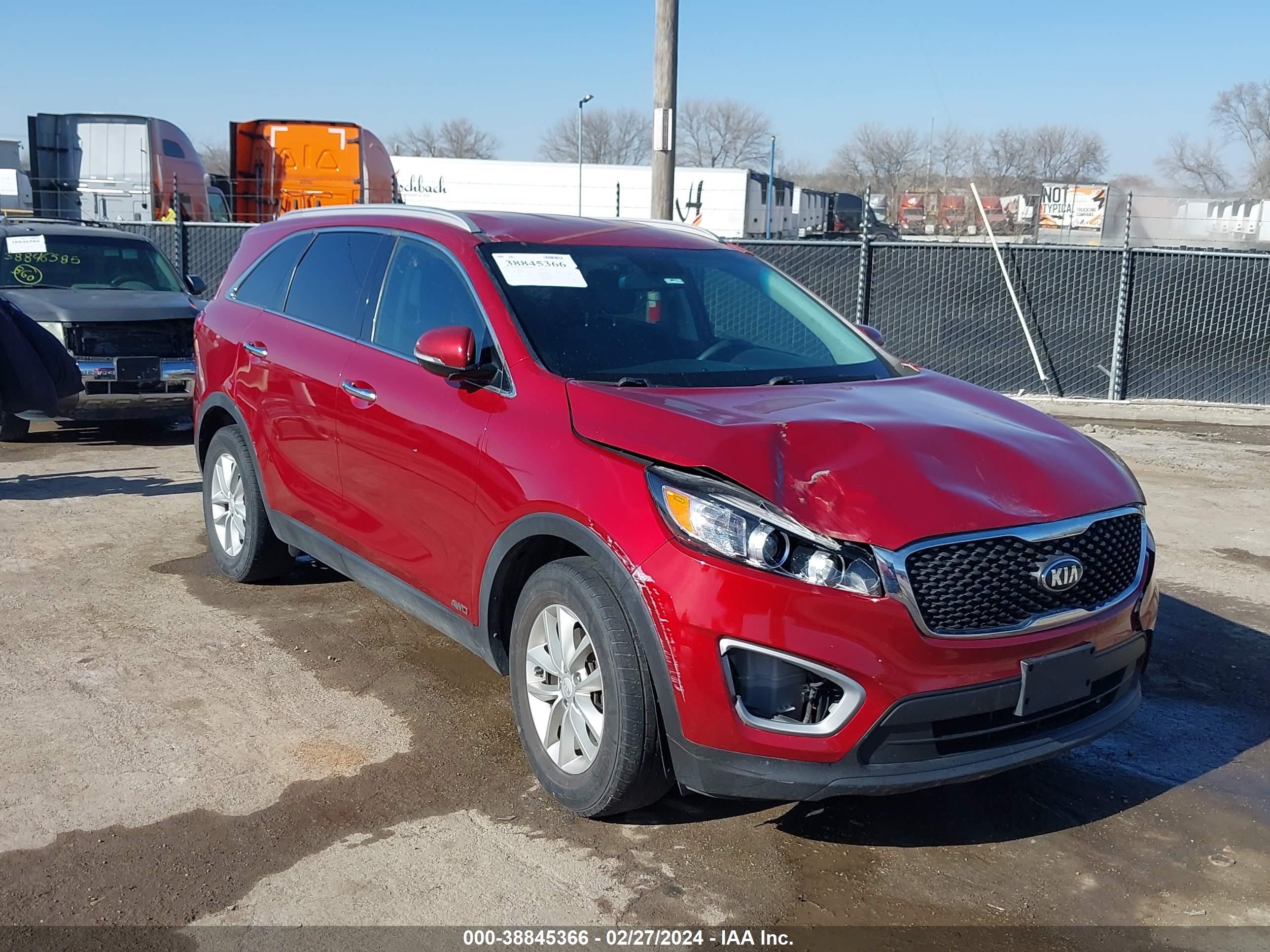 KIA SORENTO 2018 5xypgda30jg399515