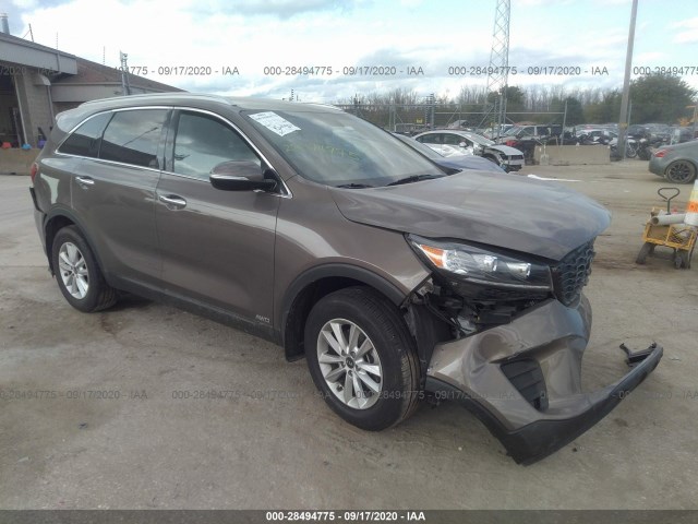 KIA SORENTO 2019 5xypgda30kg574458