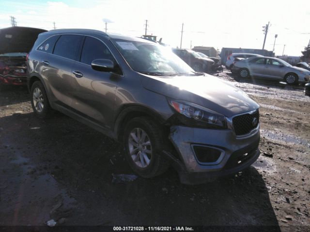 KIA SORENTO 2017 5xypgda31hg323067