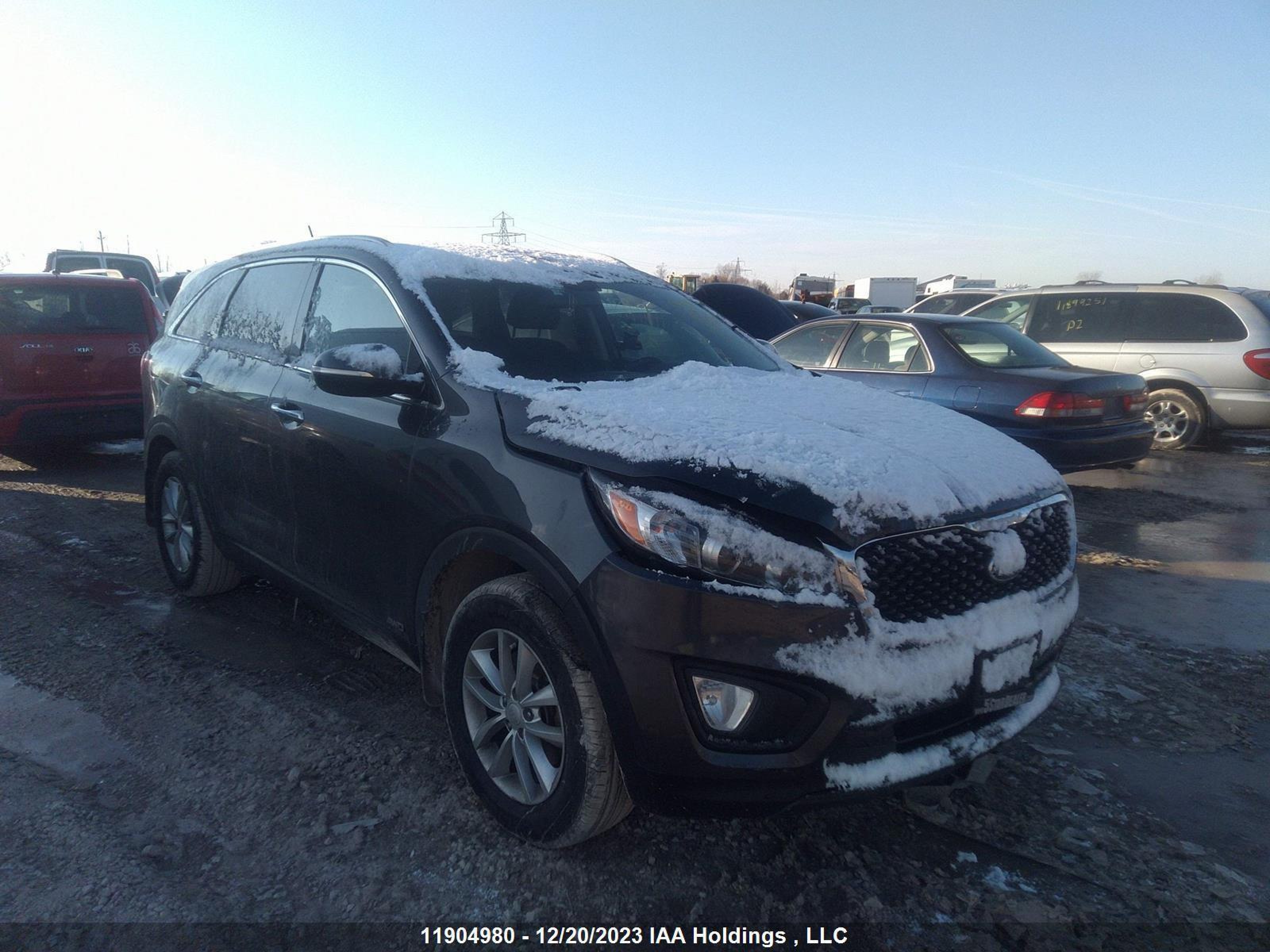 KIA SORENTO 2018 5xypgda31jg343826