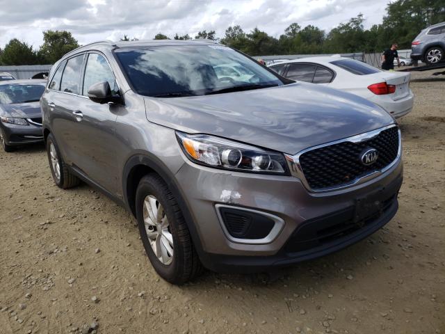 KIA SORENTO LX 2018 5xypgda31jg429721