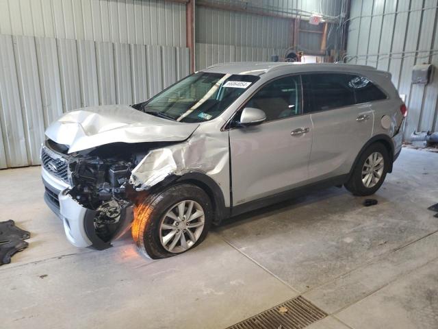 KIA SORENTO LX 2018 5xypgda31jg432232