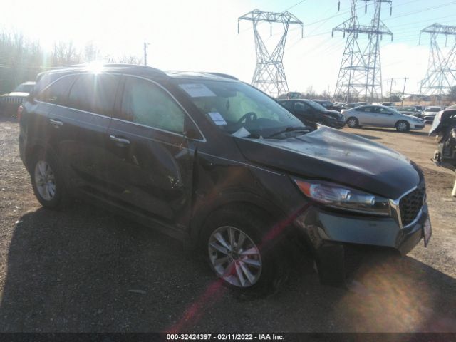 KIA SORENTO 2019 5xypgda31kg436525