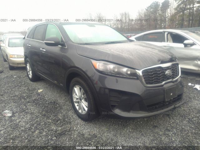 KIA SORENTO 2019 5xypgda31kg525740