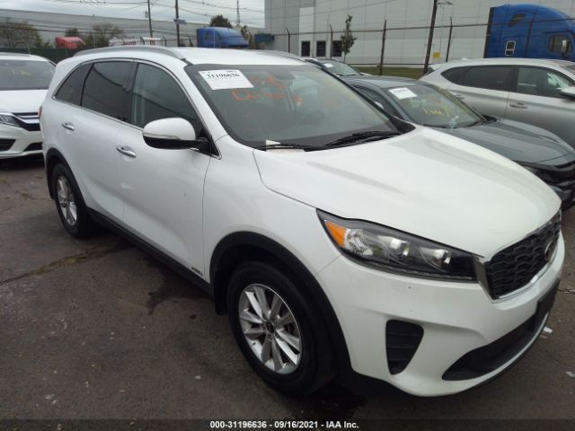 KIA SORENTO 2019 5xypgda31kg547043