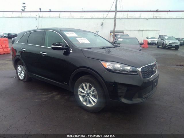 KIA SORENTO 2019 5xypgda31kg555112