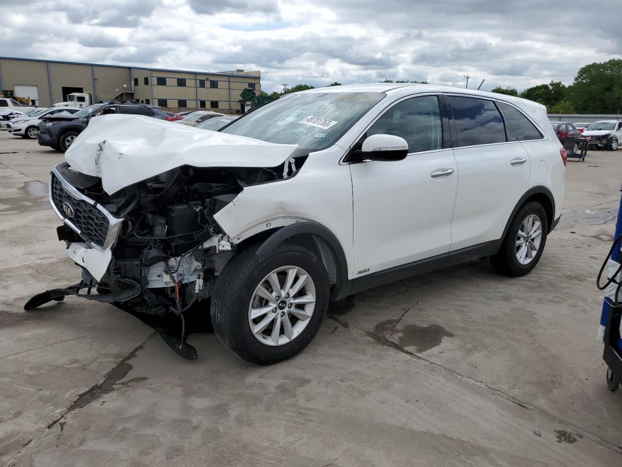 KIA SORENTO L 2019 5xypgda32kg574087