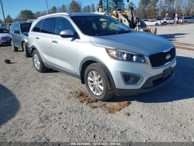 KIA SORENTO 2016 5xypgda33gg088783