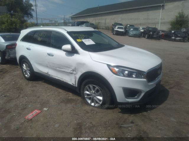 KIA SORENTO 2017 5xypgda33hg194216