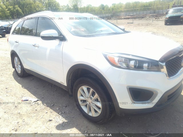 KIA SORENTO 2017 5xypgda33hg241826