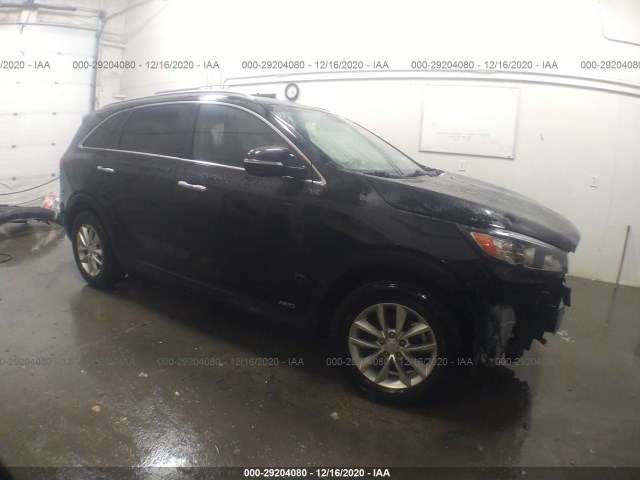 KIA SORENTO 2018 5xypgda33jg379517