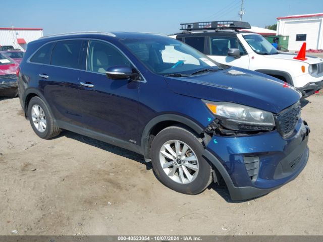 KIA SORENTO 2019 5xypgda33kg440978