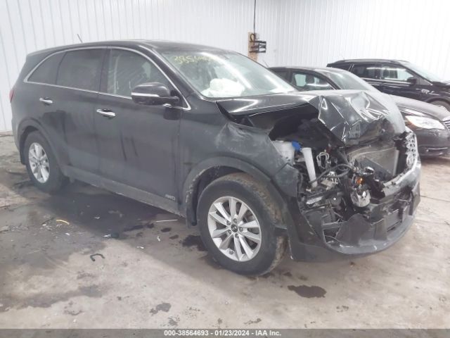 KIA SORENTO 2019 5xypgda33kg479571