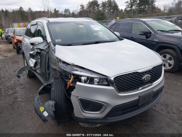 KIA SORENTO 2018 5xypgda34jg385651