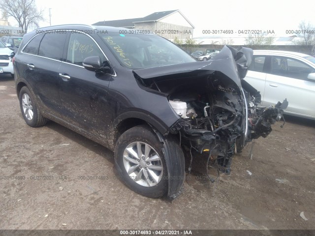 KIA SORENTO 2018 5xypgda34jg427784