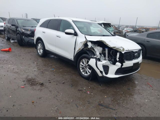 KIA SORENTO 2019 5xypgda34kg564192