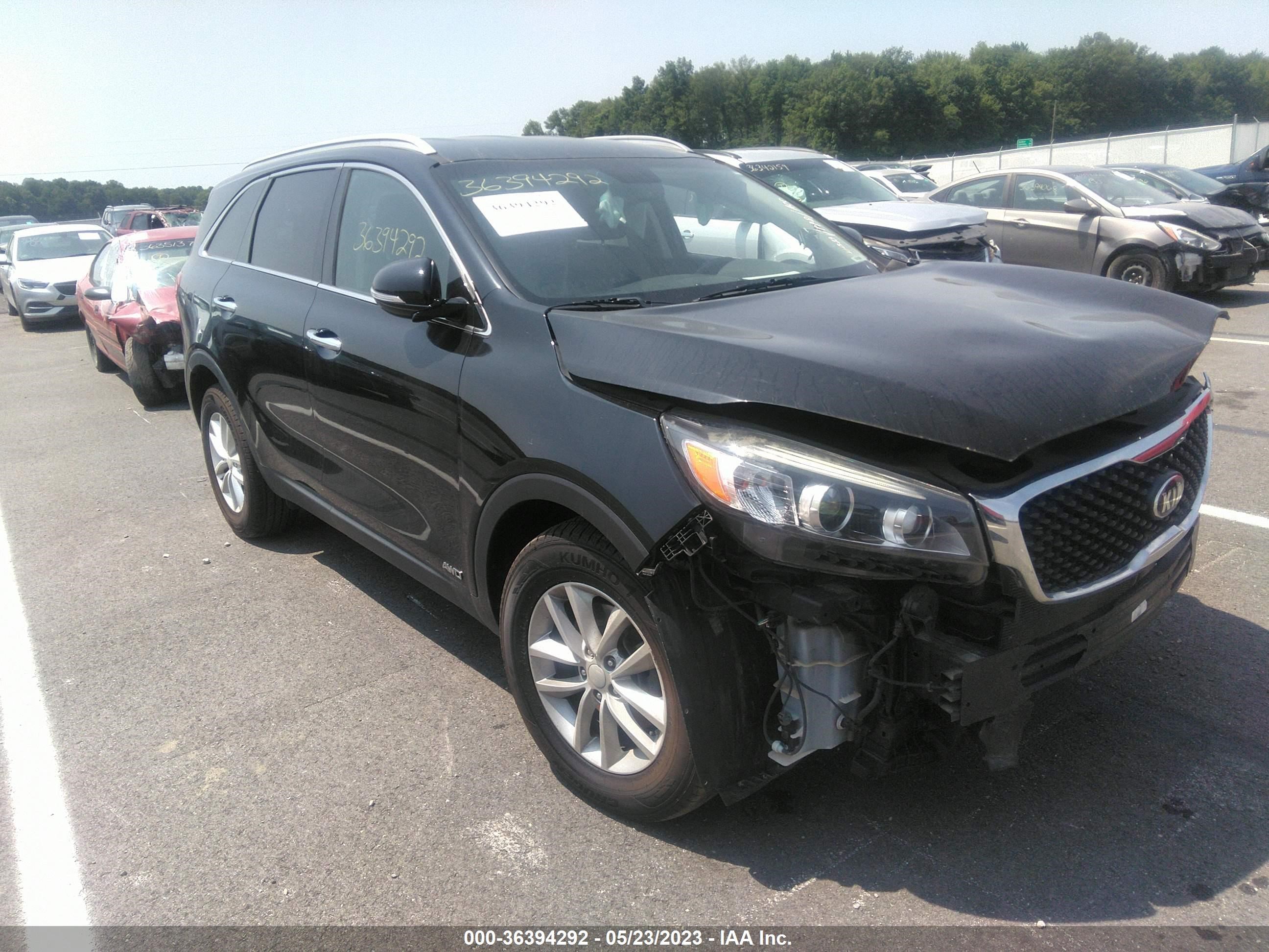 KIA SORENTO 2017 5xypgda35hg290039