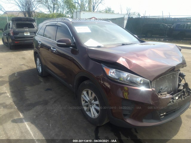 KIA SORENTO 2019 5xypgda35kg450122