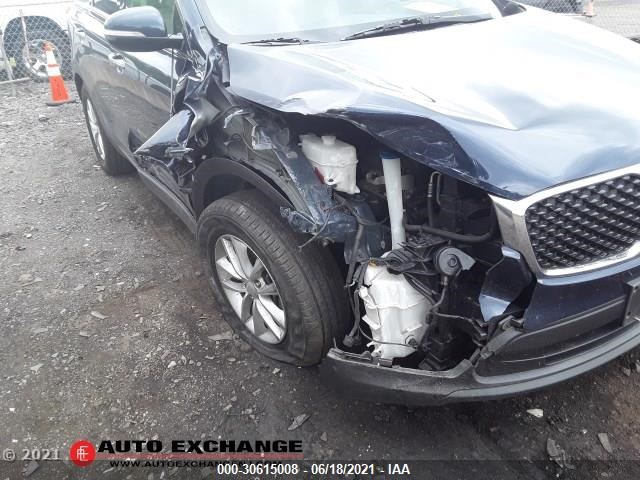 KIA SORENTO 2017 5xypgda36hg219433