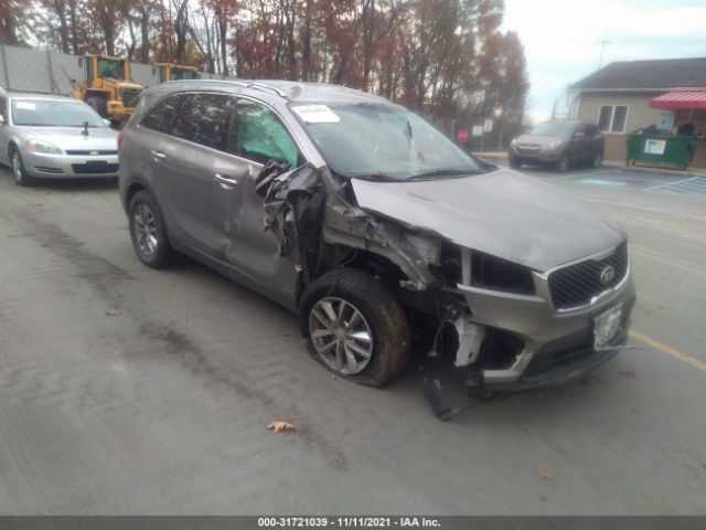 KIA SORENTO 2017 5xypgda36hg281737