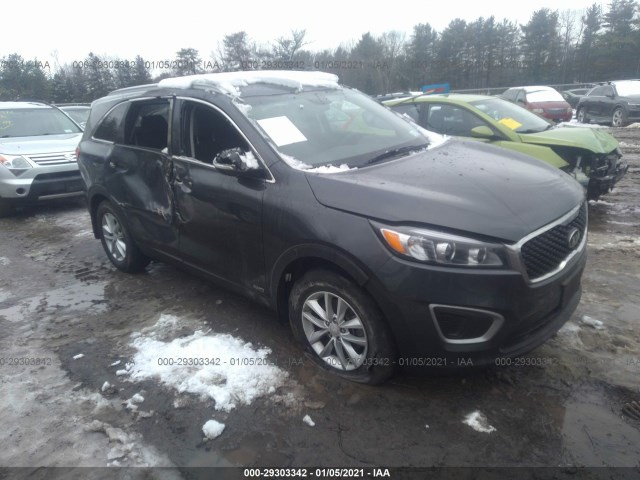 KIA SORENTO 2018 5xypgda36jg371718