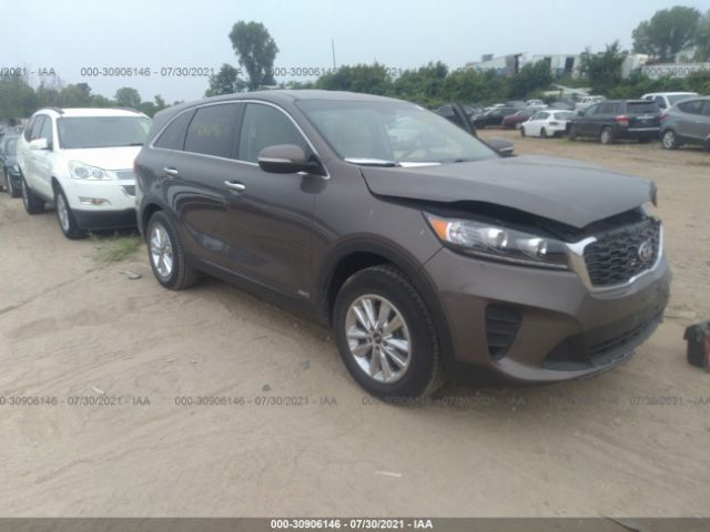 KIA SORENTO 2019 5xypgda36kg468533