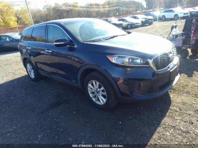 KIA SORENTO 2019 5xypgda36kg478611