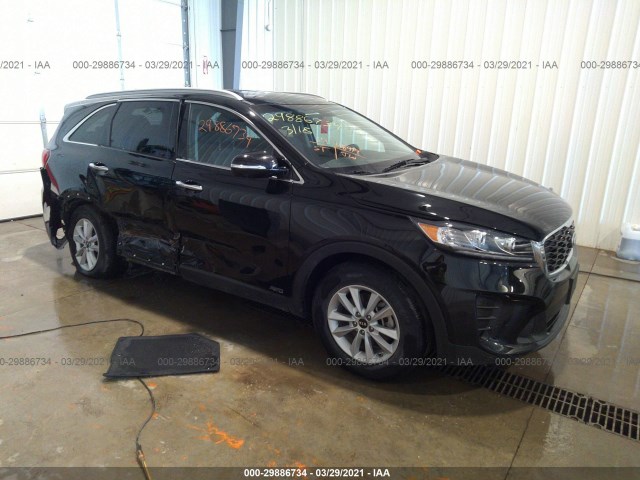 KIA SORENTO 2019 5xypgda36kg520517