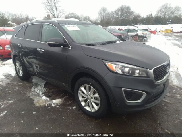 KIA SORENTO 2017 5xypgda37hg264428